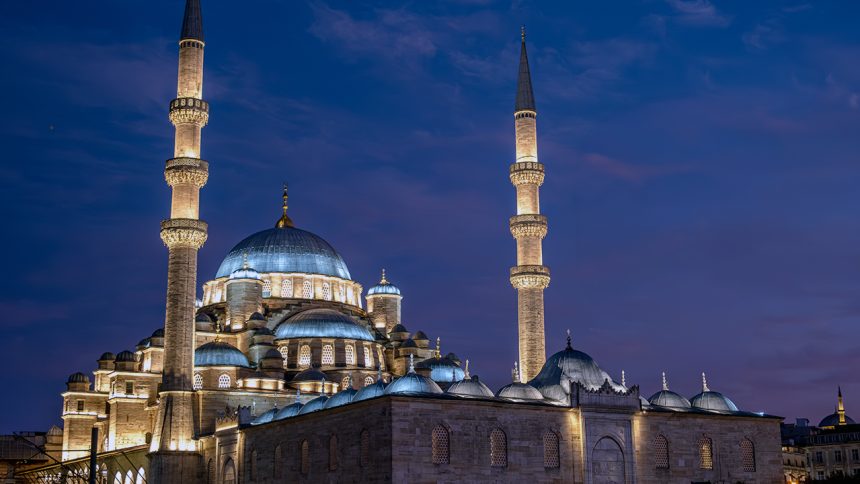 Seyda Turanli Kose Yazisi
